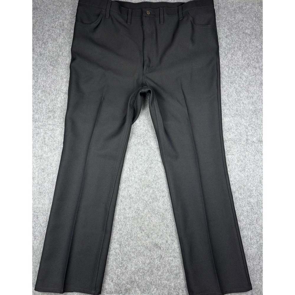 Wrangler 82BK NWT Wrancher Boot Cut Jeans Mens 46 x 32 Black Stretch Dress Pants